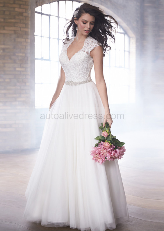 Queen Anne Neckline Ivory Lace Tulle Wedding Dress With Beaded Belt